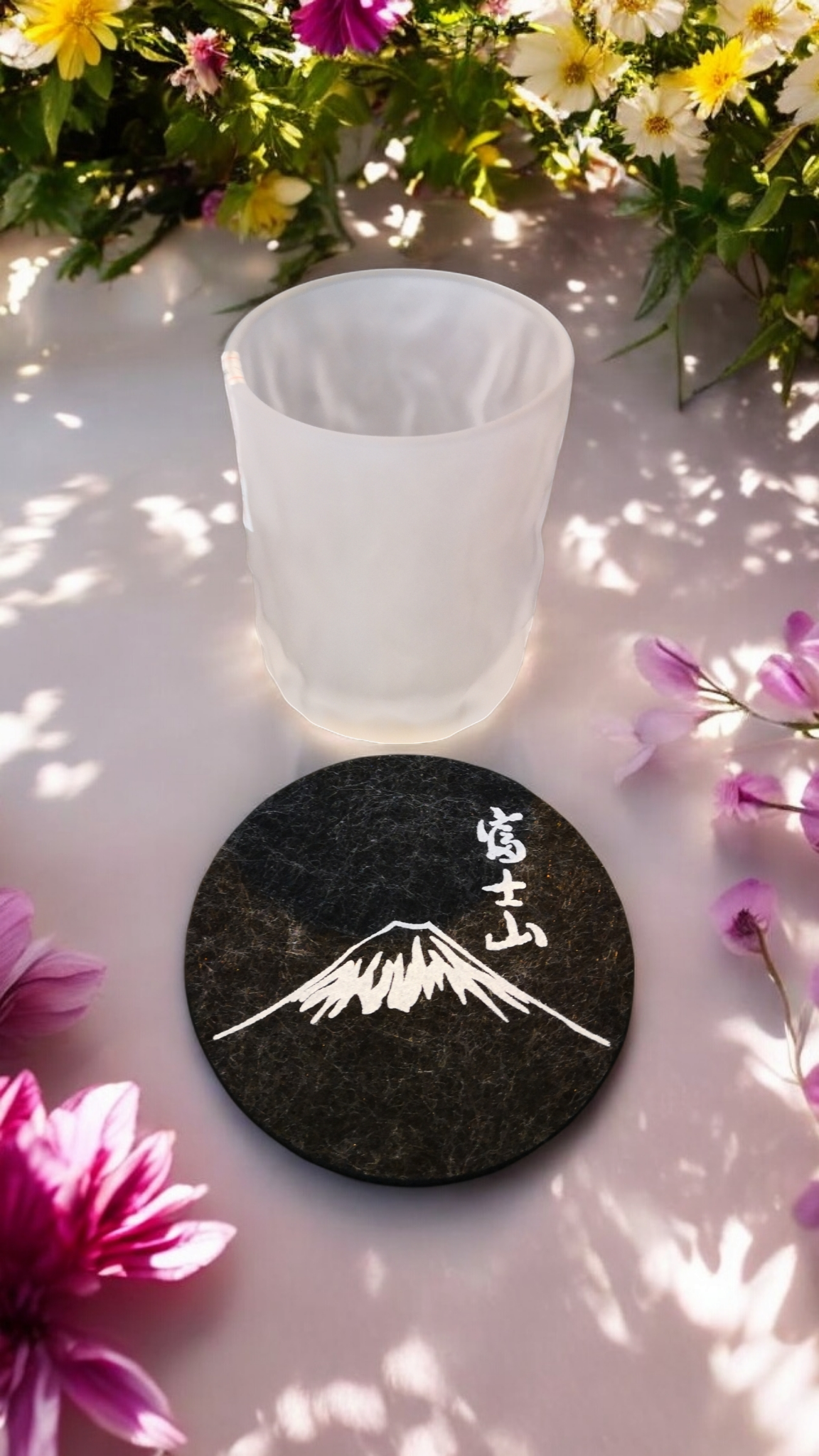 Mattes Frostglas im japanischen Stil mit Holz-Geschenkbox + Filzuntersetzer – 250ml
