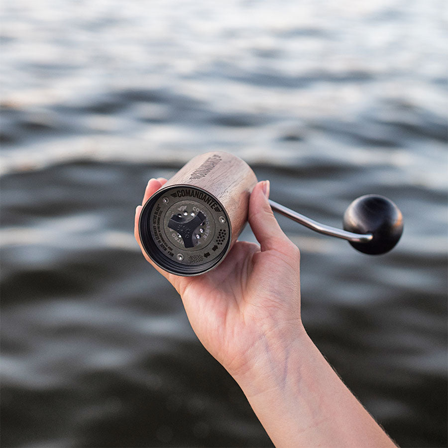 Sondermodell! Nur solange der Vorrat Reicht! Comandante C40 MK4 Nitro Blade Virginia Walnut