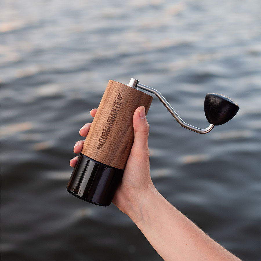 Sondermodell! Nur solange der Vorrat Reicht! Comandante C40 MK4 Nitro Blade Virginia Walnut