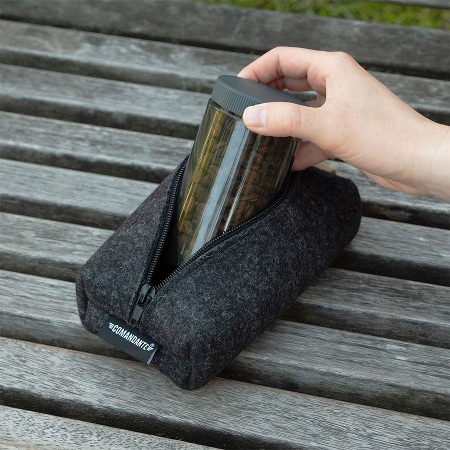 Comandante C40 Tool Pouch Cashmere – Elegant storage for your coffee grinder